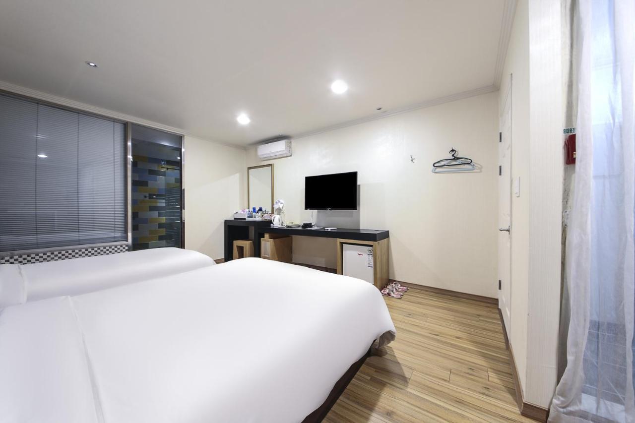 Central Hotel Changwon Exterior photo